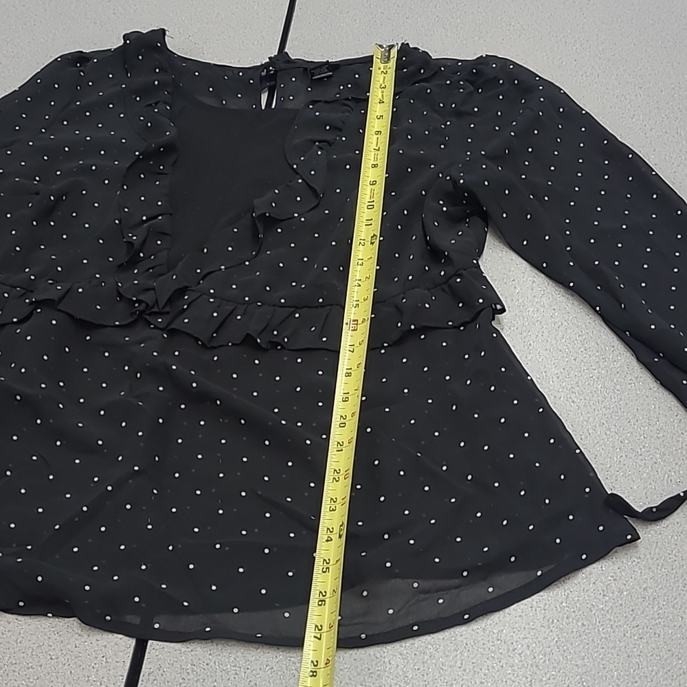 Torrid Black Polka Dot Ruffle Blouse Size 1 (1X) - Picture 4 of 9